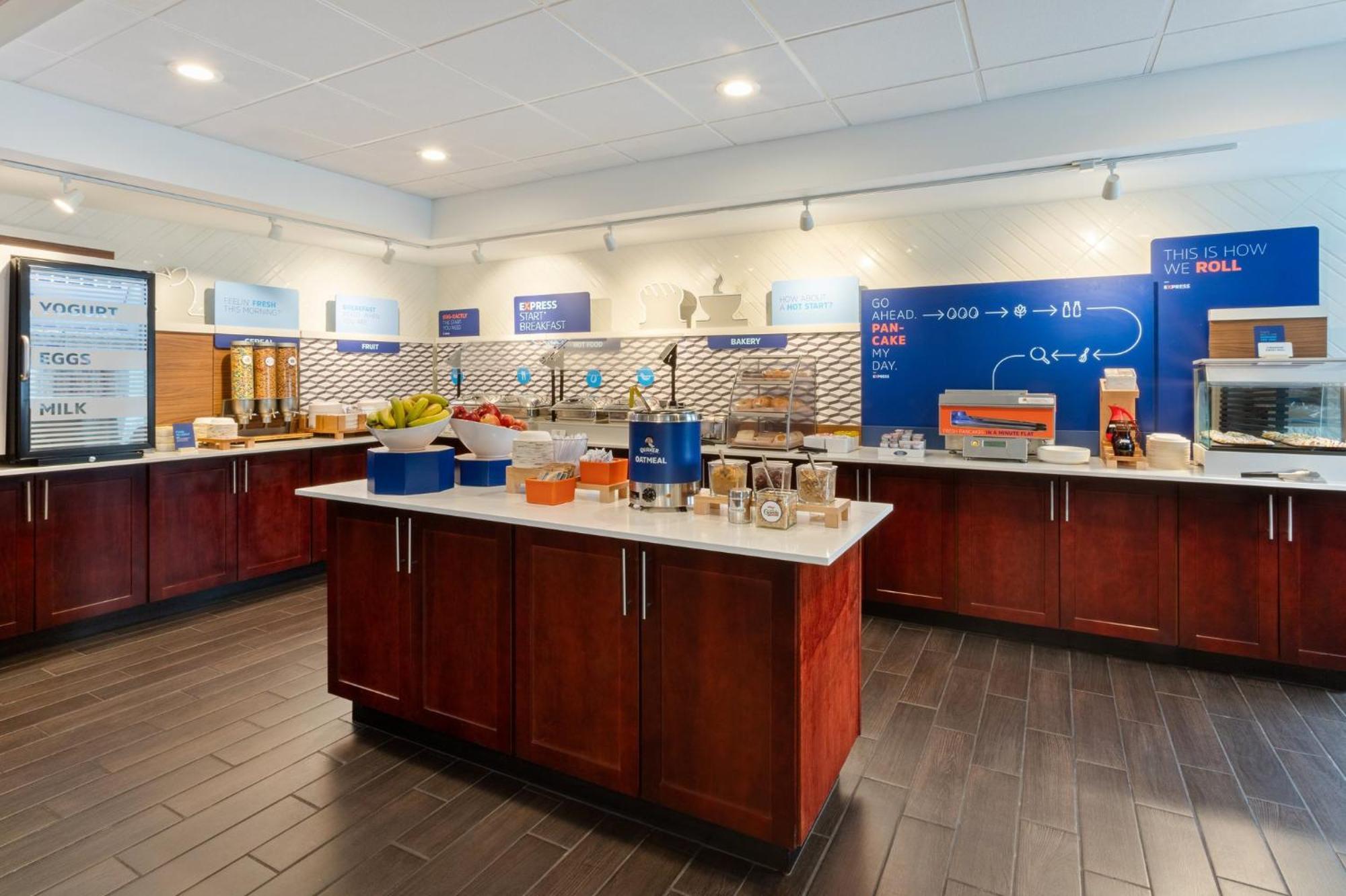 Holiday Inn Express & Suites Cincinnati Riverfront By Ihg Covington Eksteriør bilde