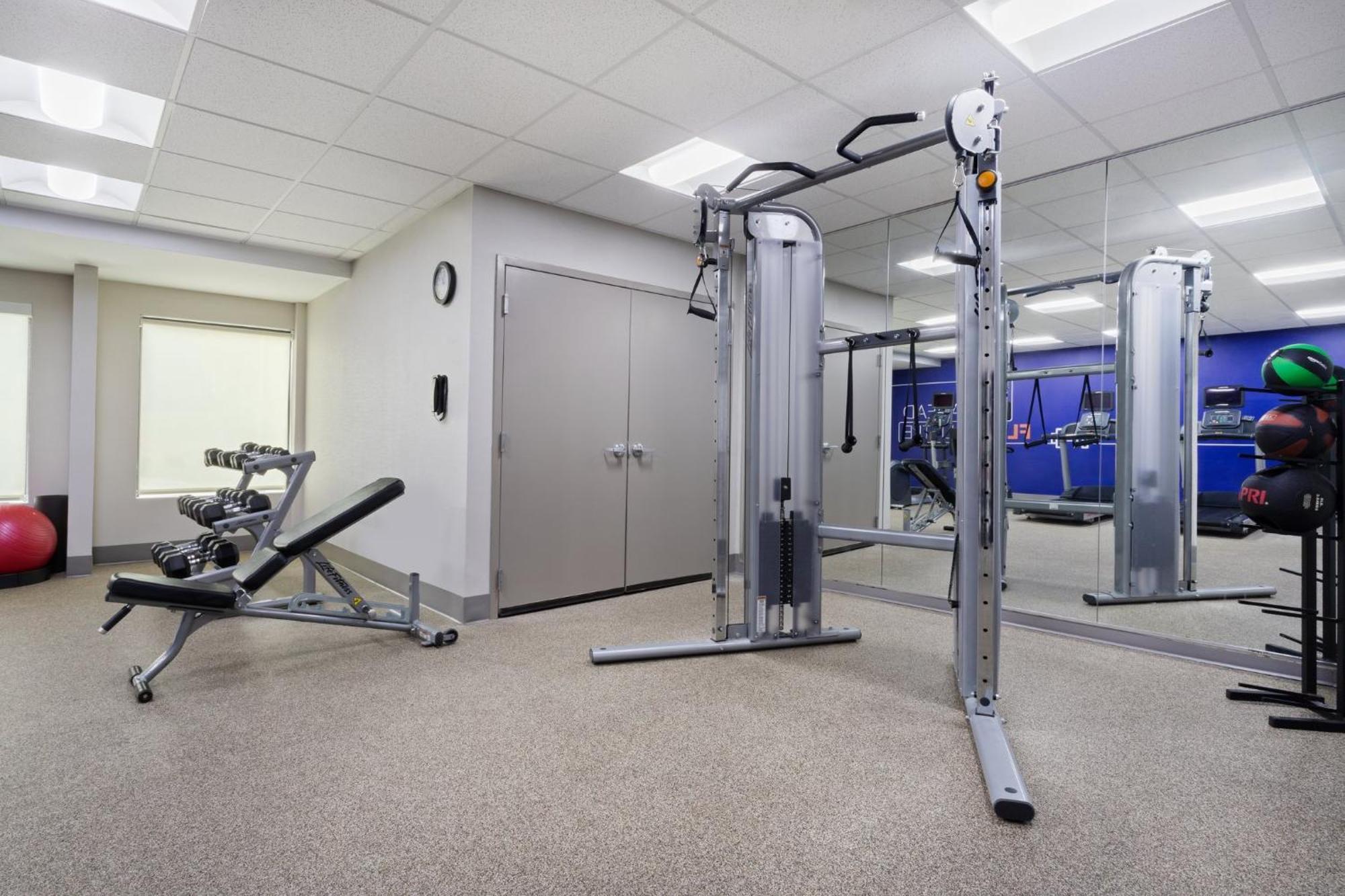 Holiday Inn Express & Suites Cincinnati Riverfront By Ihg Covington Eksteriør bilde