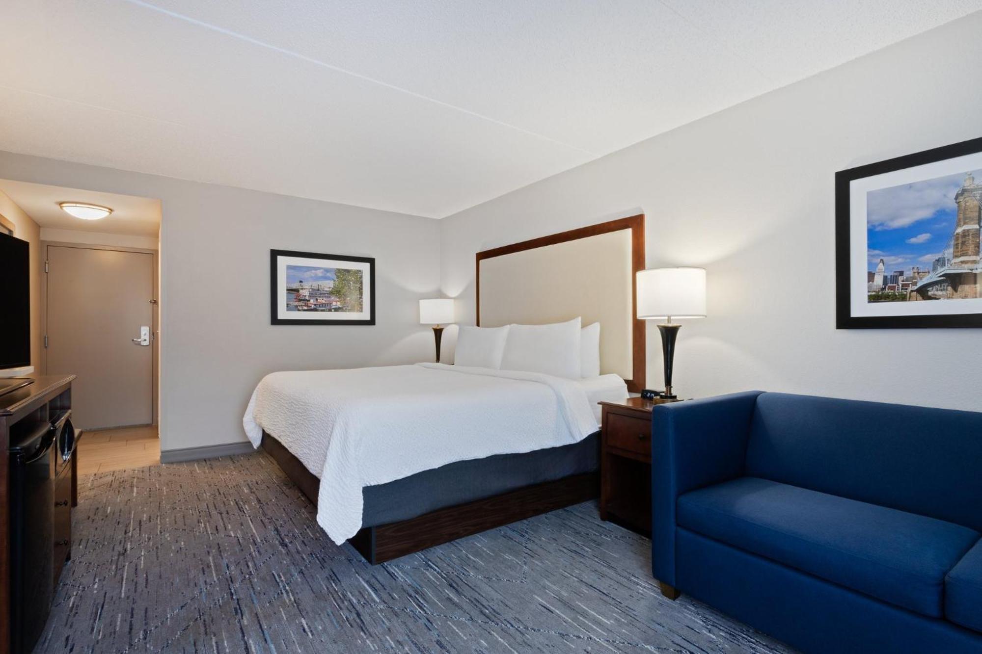 Holiday Inn Express & Suites Cincinnati Riverfront By Ihg Covington Eksteriør bilde