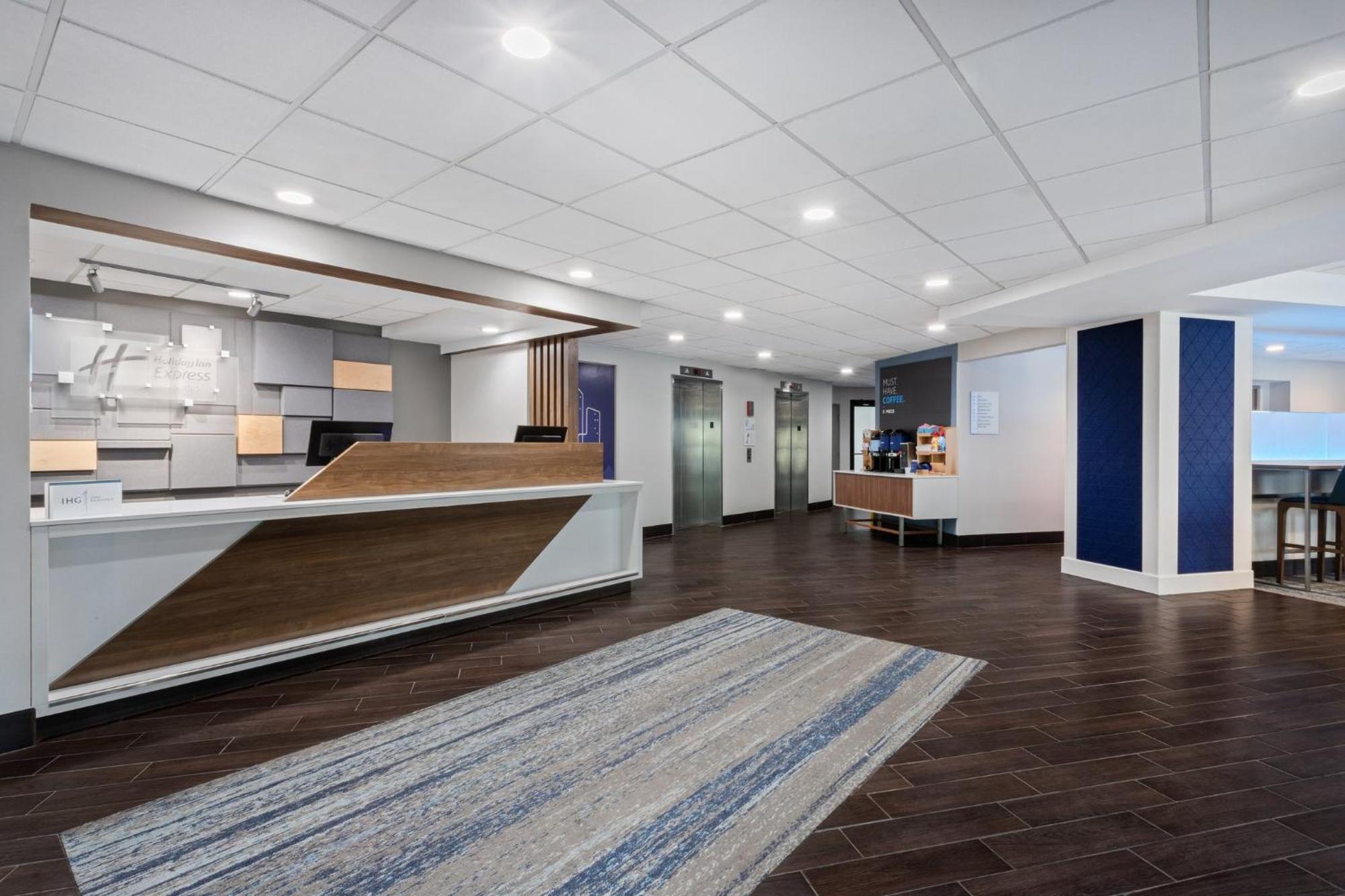 Holiday Inn Express & Suites Cincinnati Riverfront By Ihg Covington Eksteriør bilde