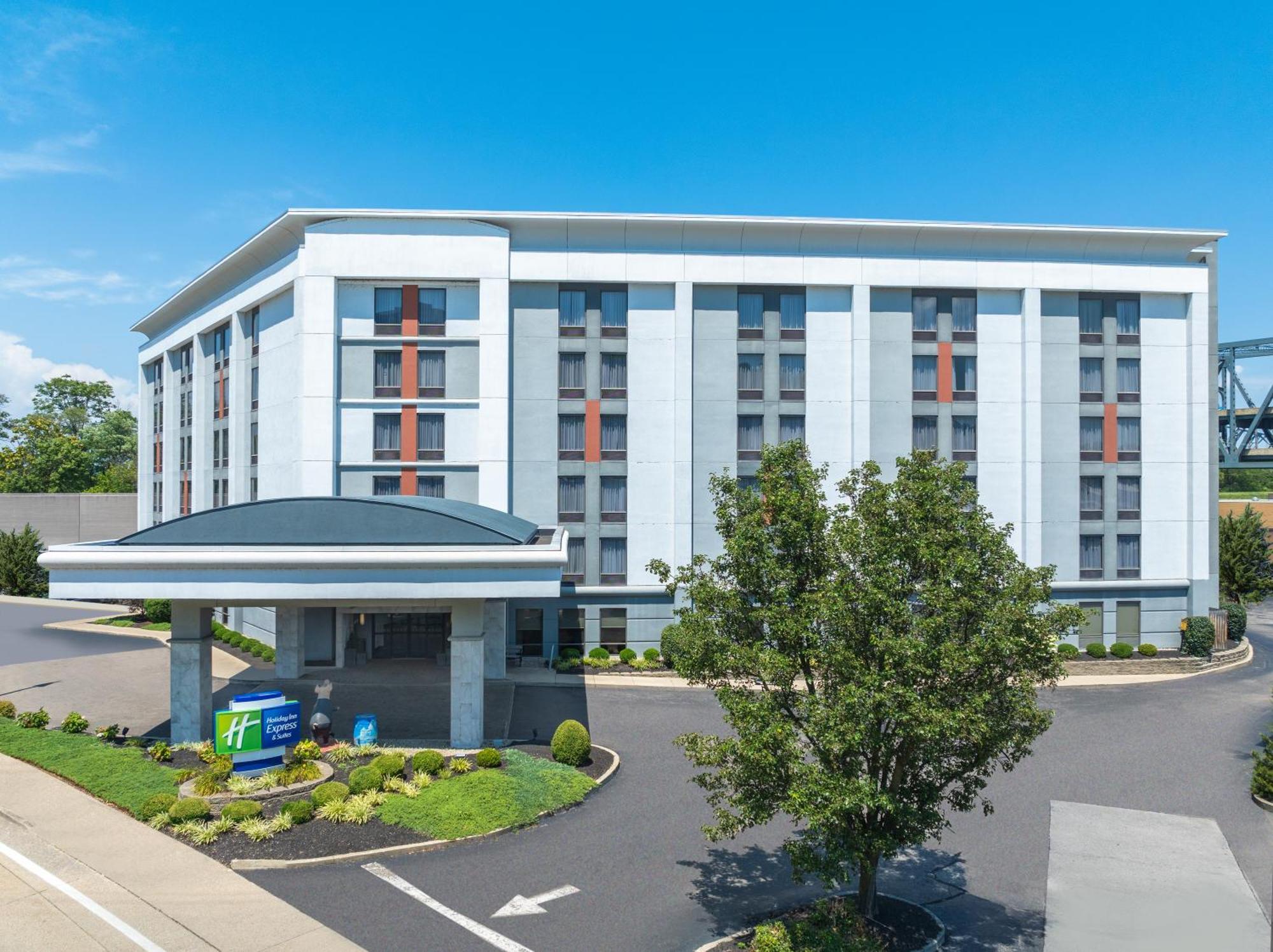 Holiday Inn Express & Suites Cincinnati Riverfront By Ihg Covington Eksteriør bilde