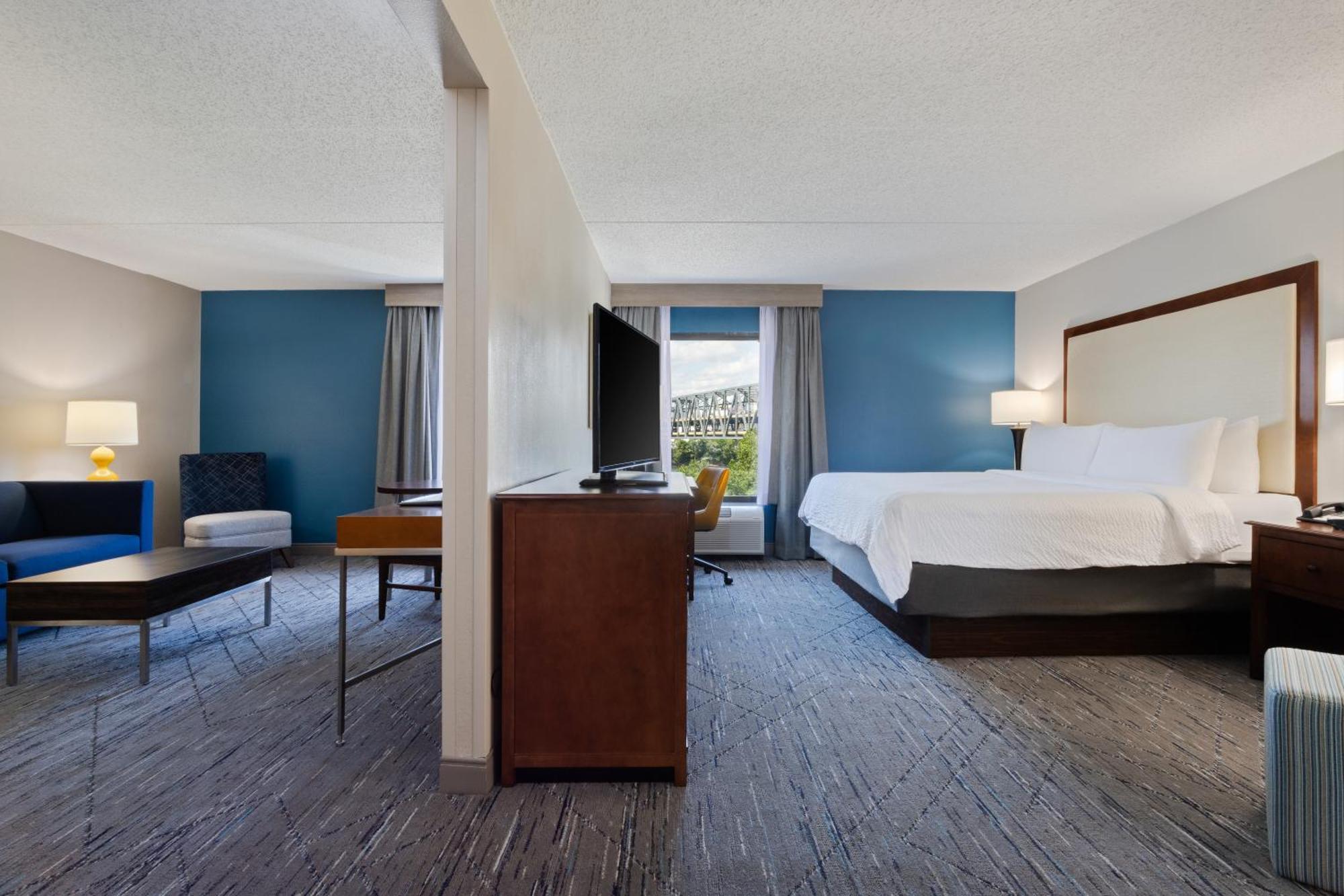 Holiday Inn Express & Suites Cincinnati Riverfront By Ihg Covington Eksteriør bilde