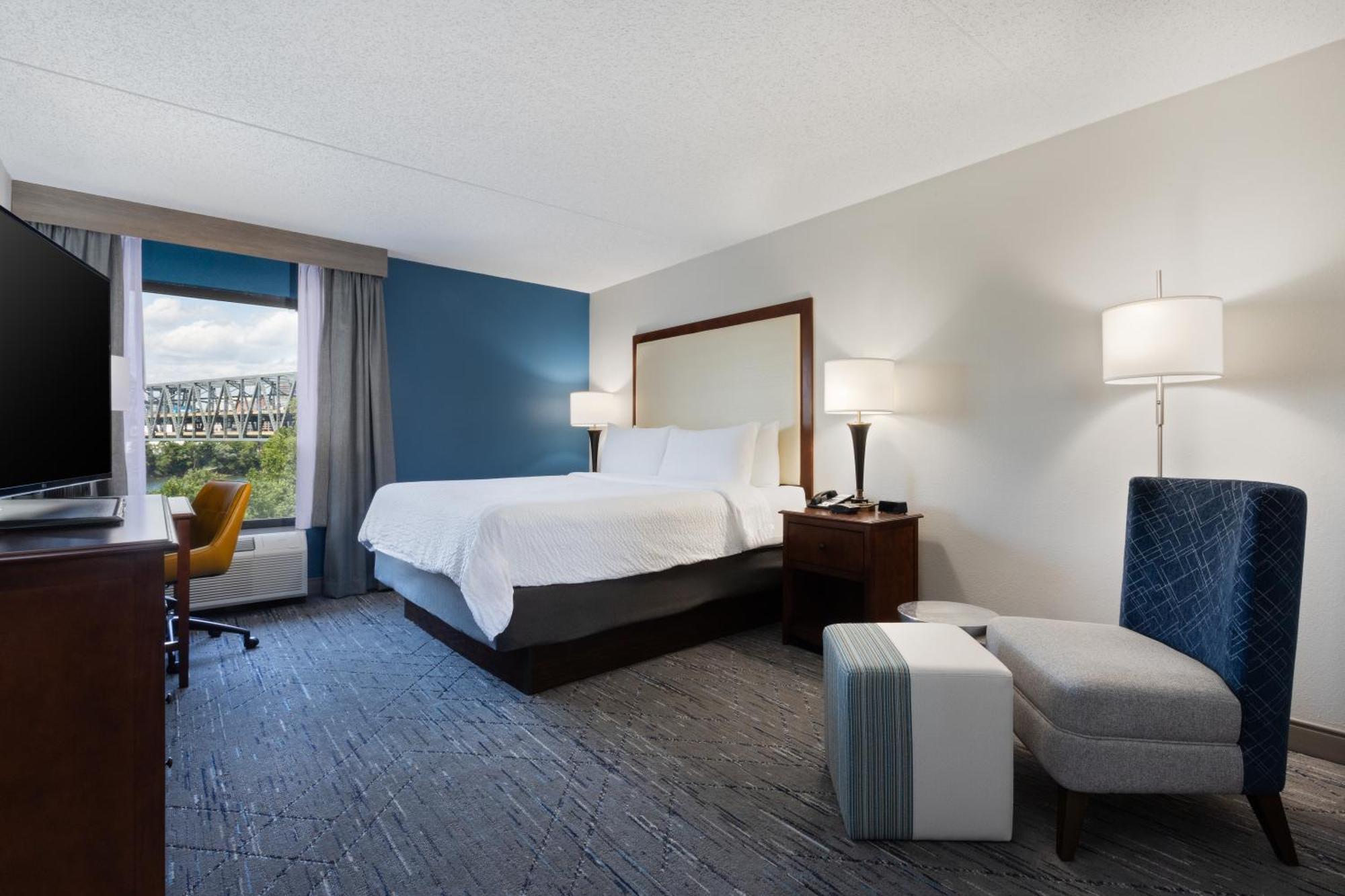 Holiday Inn Express & Suites Cincinnati Riverfront By Ihg Covington Eksteriør bilde
