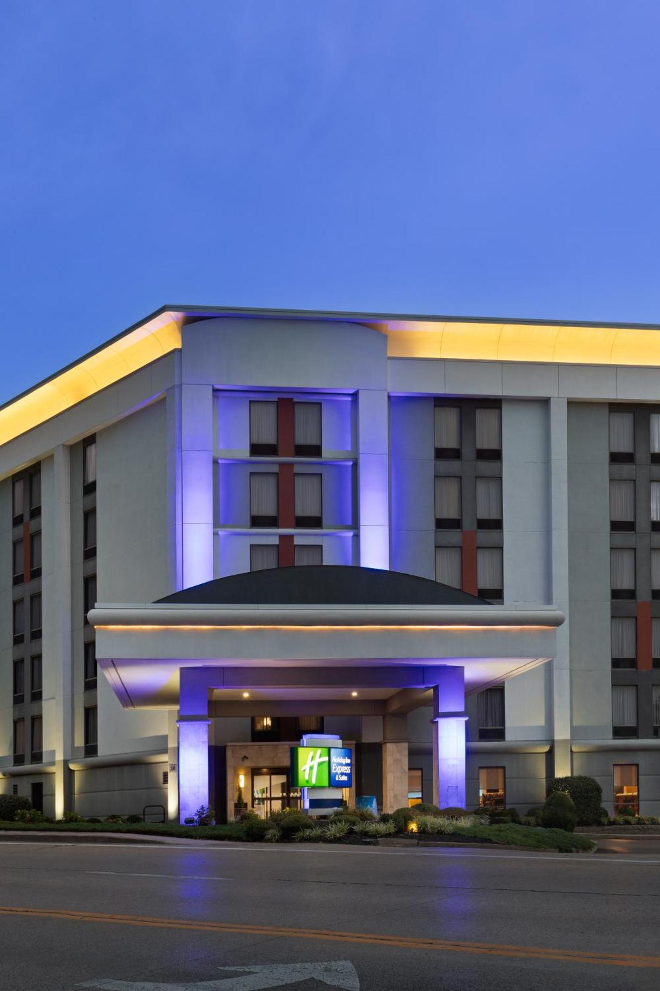 Holiday Inn Express & Suites Cincinnati Riverfront By Ihg Covington Eksteriør bilde