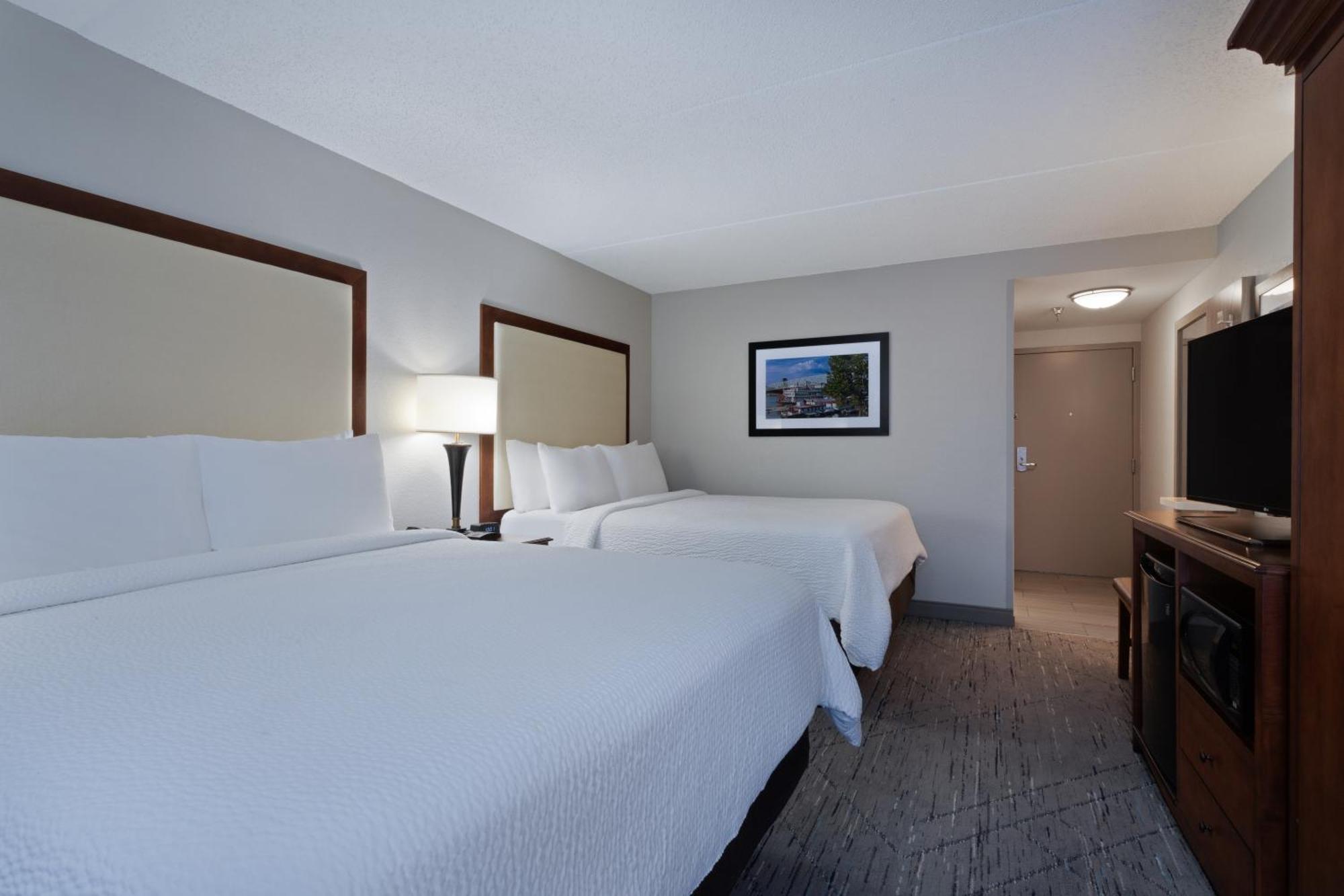 Holiday Inn Express & Suites Cincinnati Riverfront By Ihg Covington Eksteriør bilde